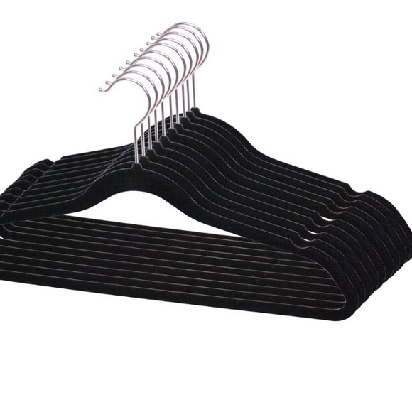 Other - 10 Pack of Velvet Space-Saving Hangers